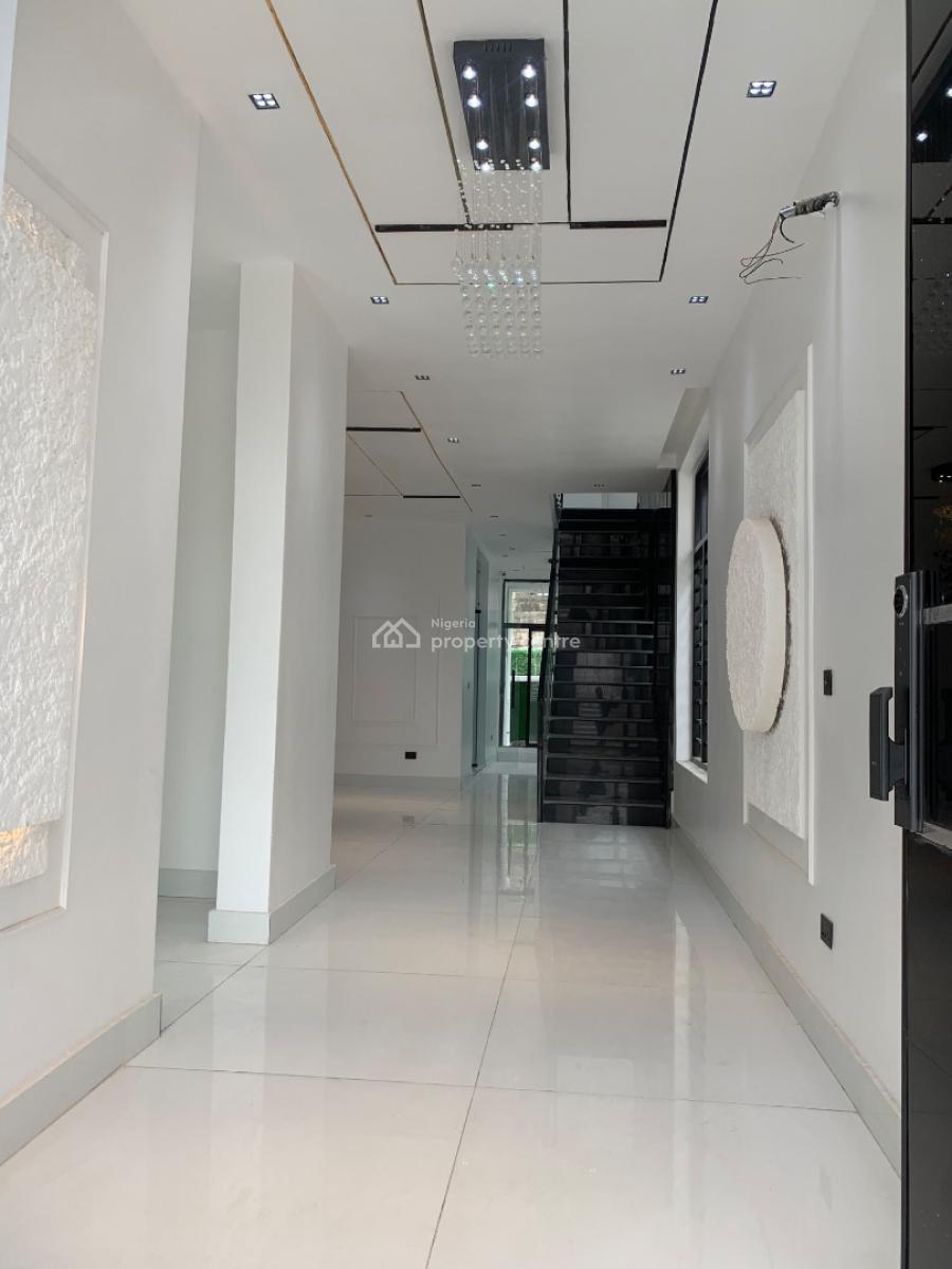 5 bedroom detached duplex for sale