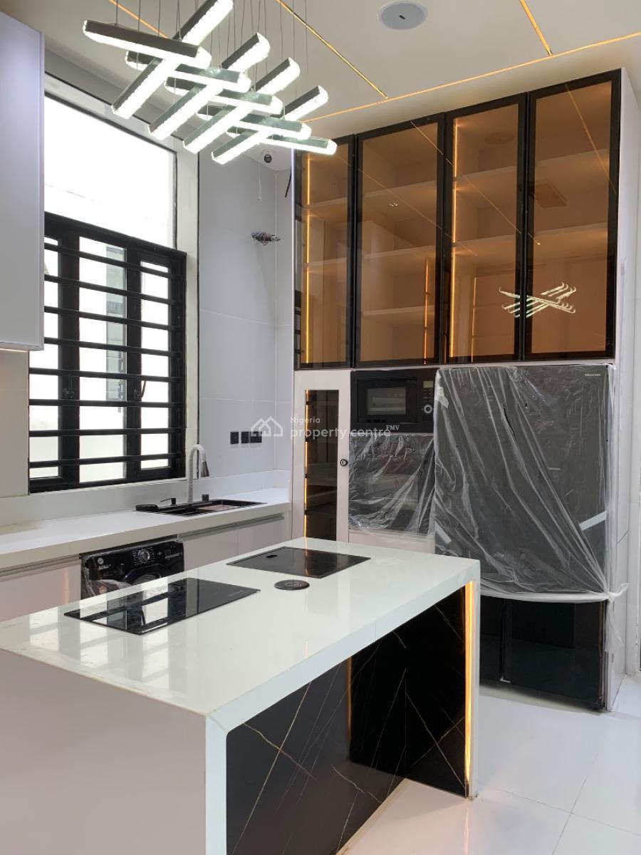 5 bedroom detached duplex for sale