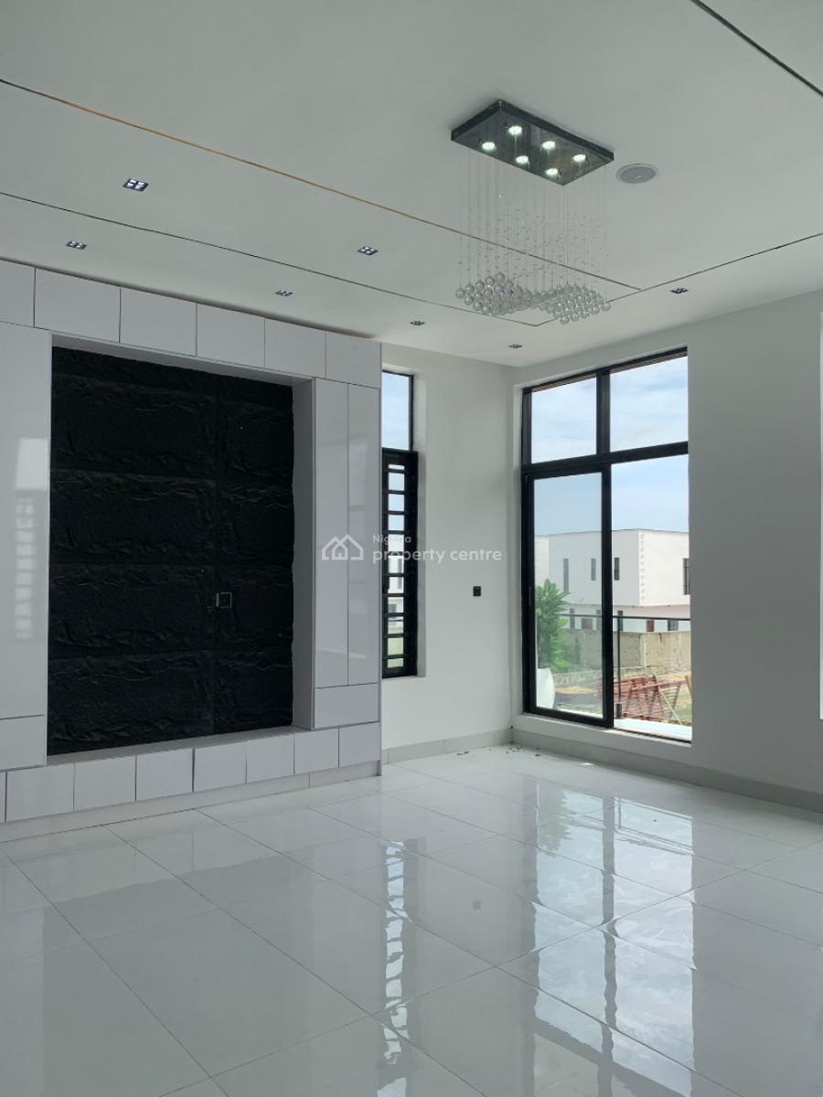 5 bedroom detached duplex for sale