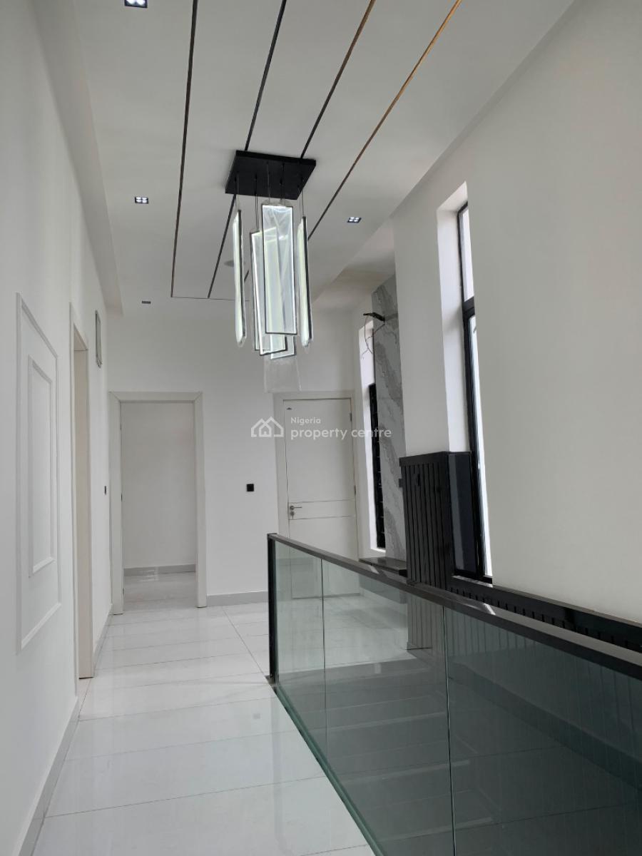 5 bedroom detached duplex for sale