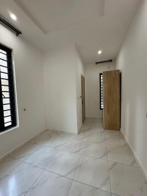 1 bedroom mini flat (room and parlour) for rent