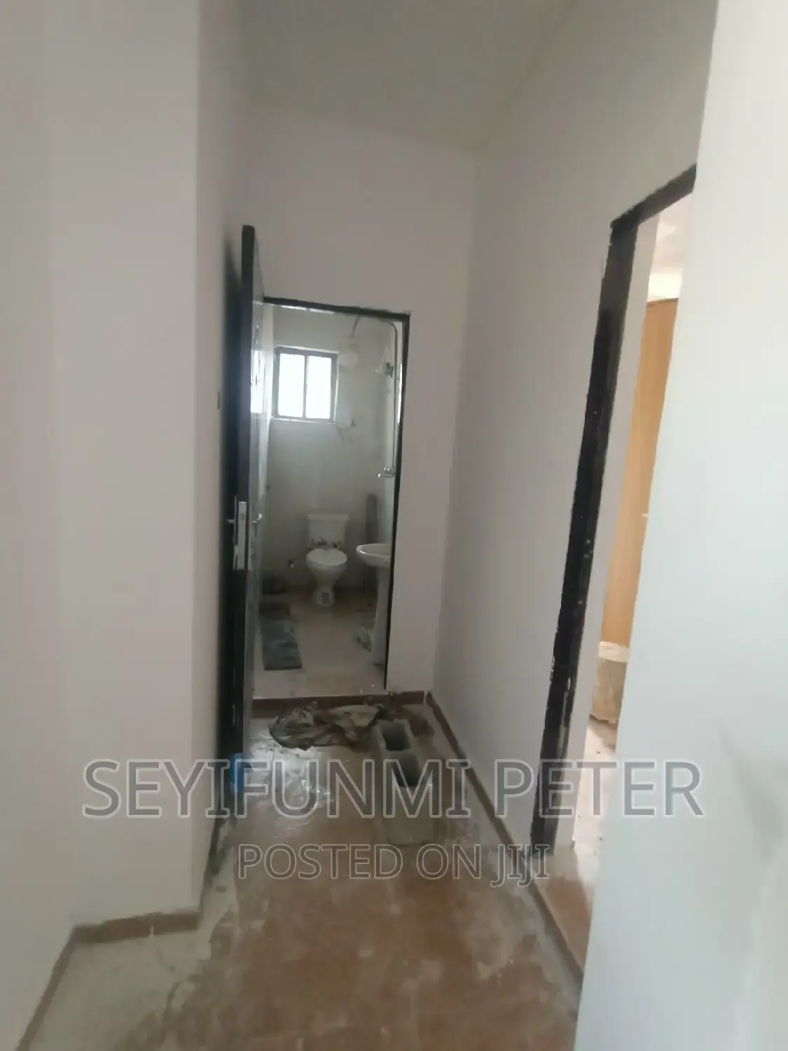 Furnished 1bdrm Townhouse/Terrace in Wilmer Close. Magodo.