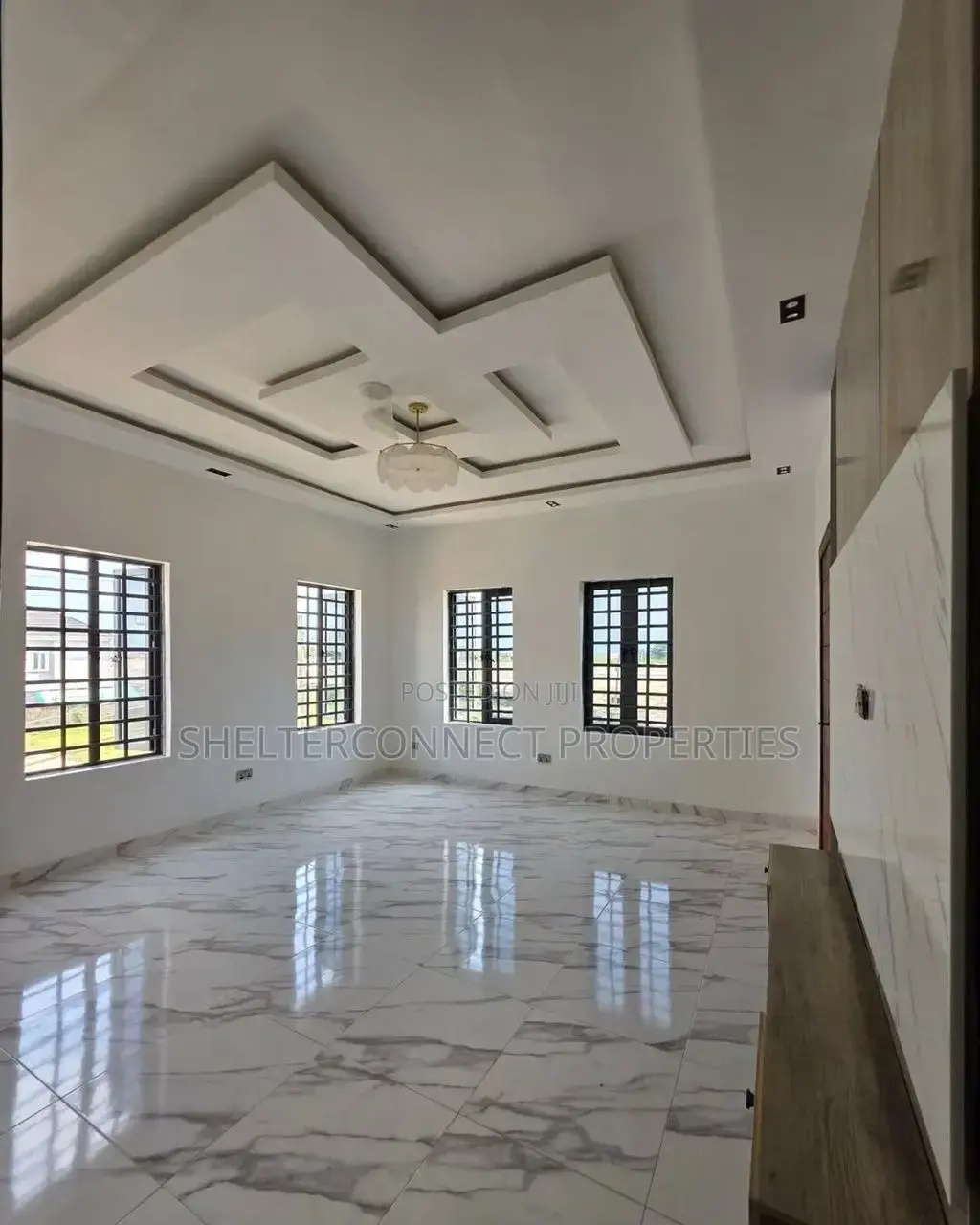 5bdrm Duplex in Ikate for sale