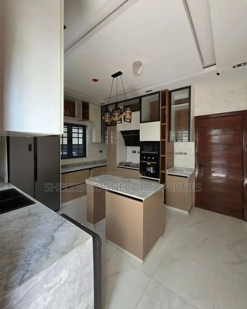 5bdrm Duplex in Ikate for sale