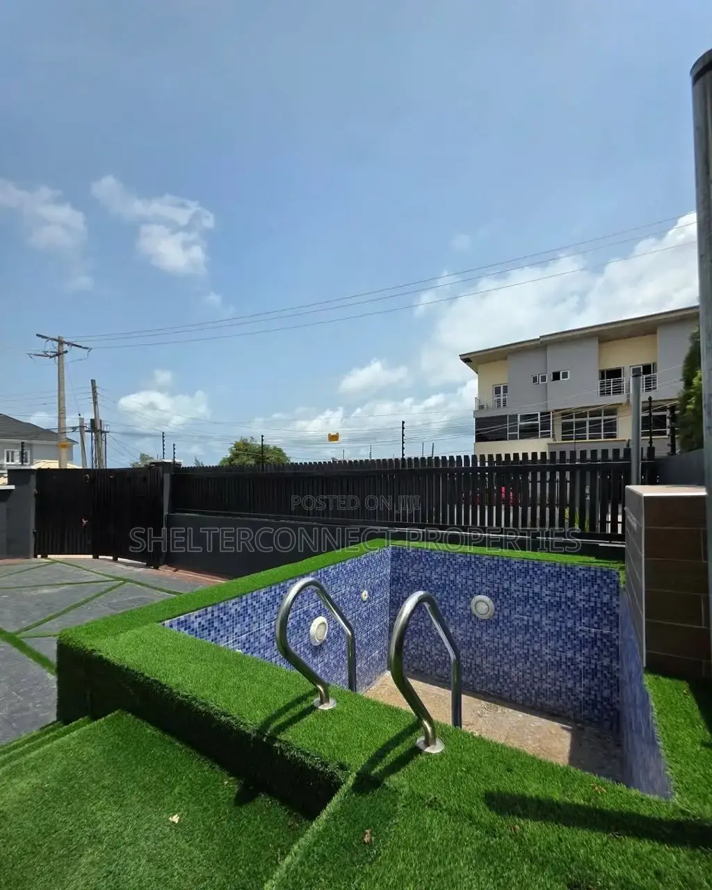 5bdrm Duplex in Ikate for sale