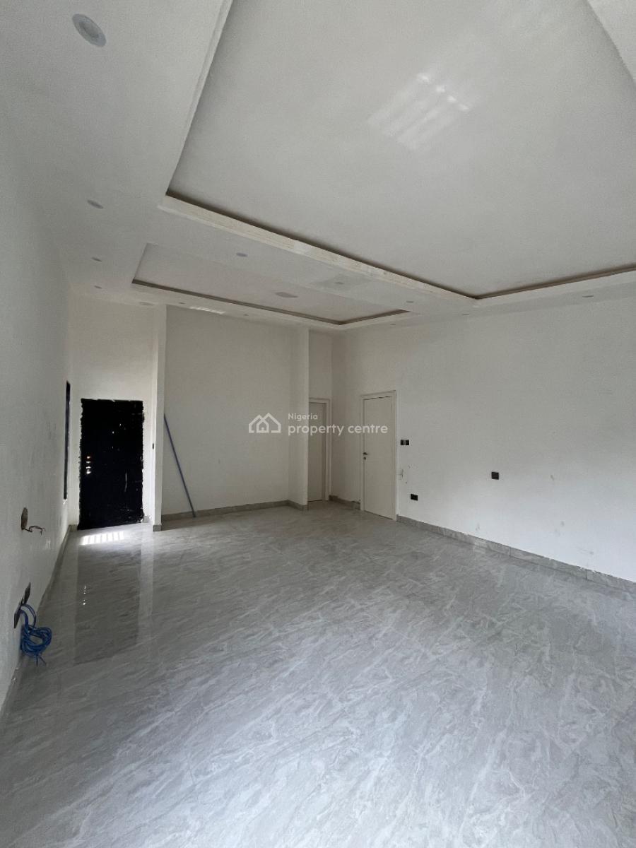 4 bedroom semi-detached duplex for sale