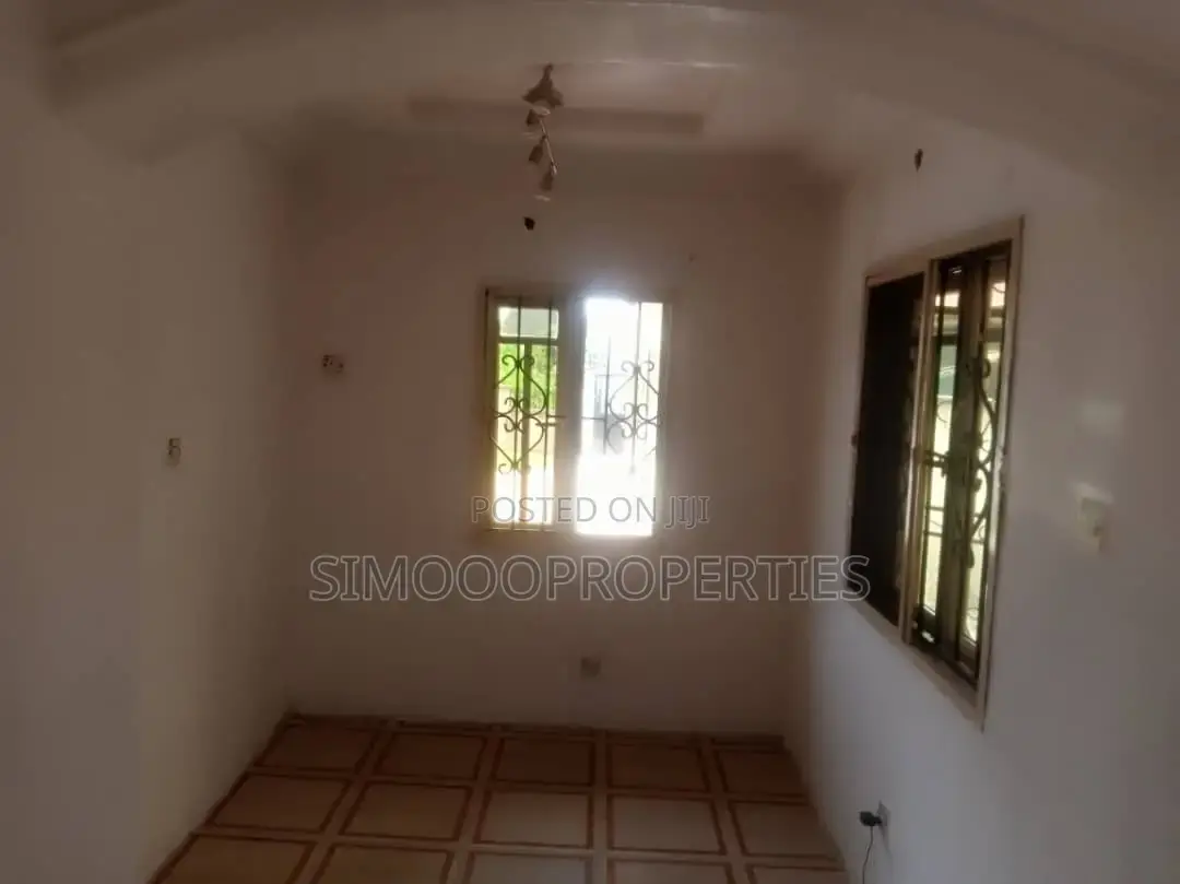 Furnished 3bdrm Bungalow in Ogunfayo Royal for sale