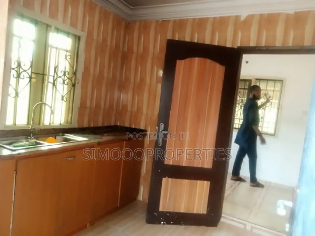 Furnished 3bdrm Bungalow in Ogunfayo Royal for sale