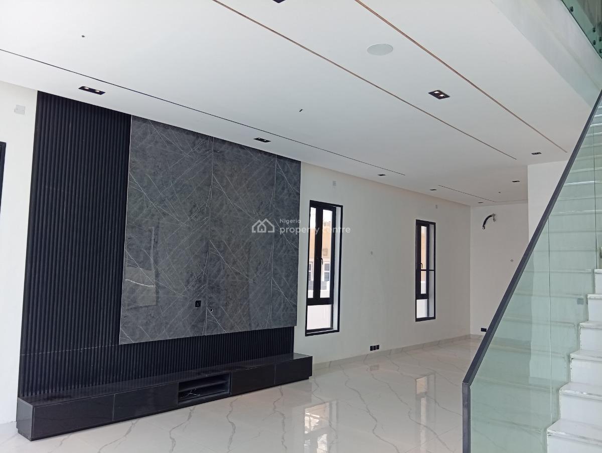 5 bedroom detached duplex for sale