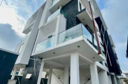 Luxury 2 Bedroom Apartment With Pool & Lounge