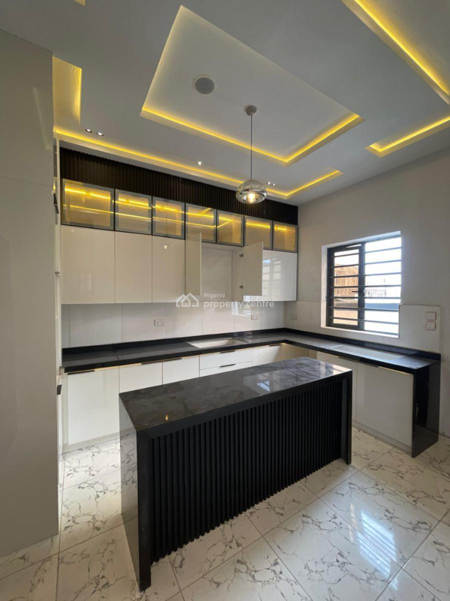 4 bedroom semi-detached duplex for sale