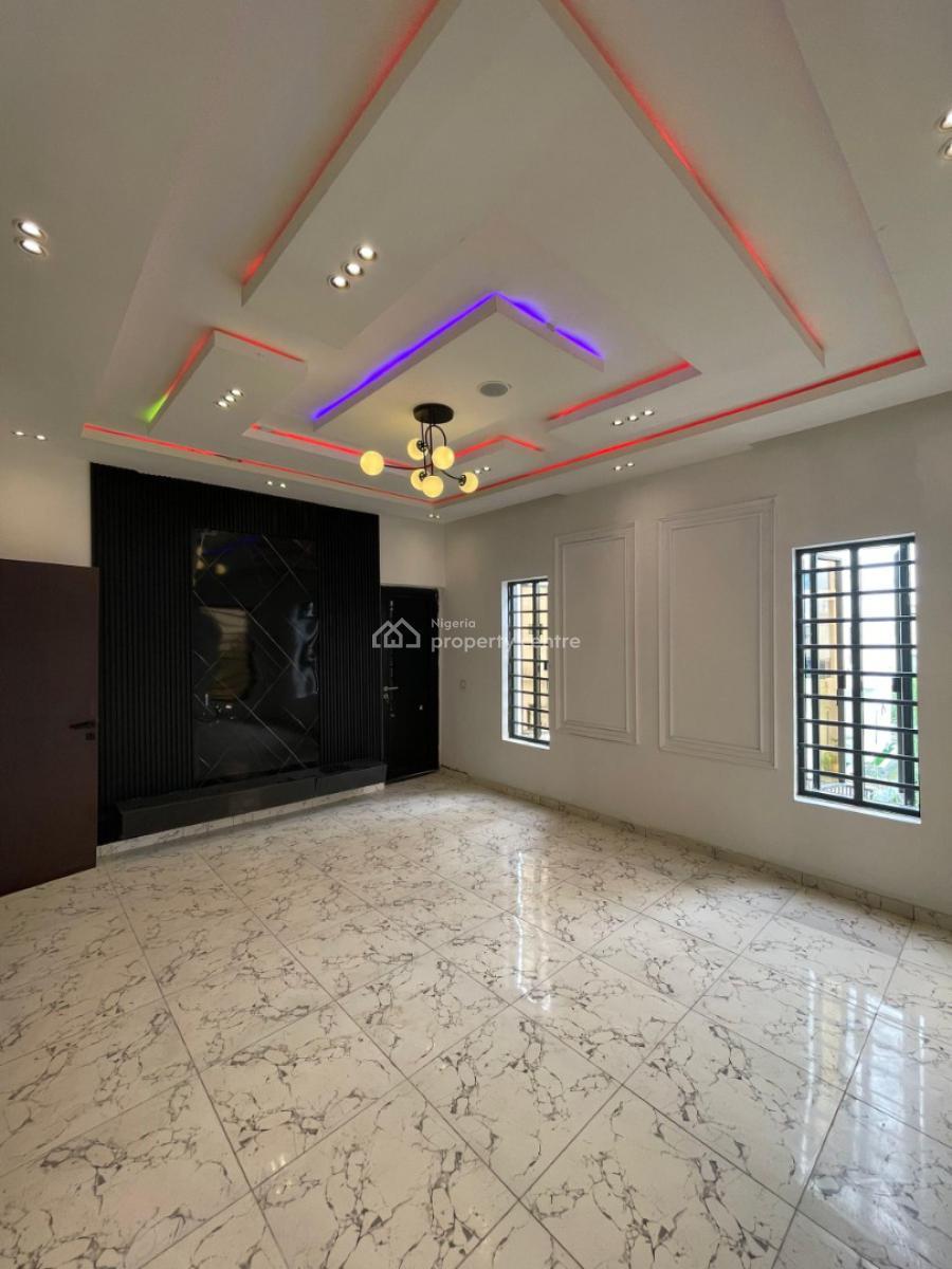 4 bedroom semi-detached duplex for sale