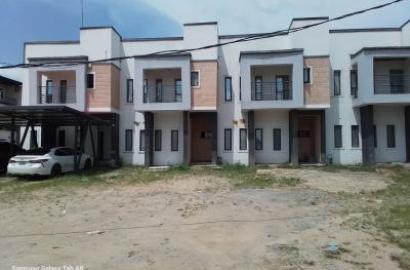 4 bedroom terraced duplex for sale