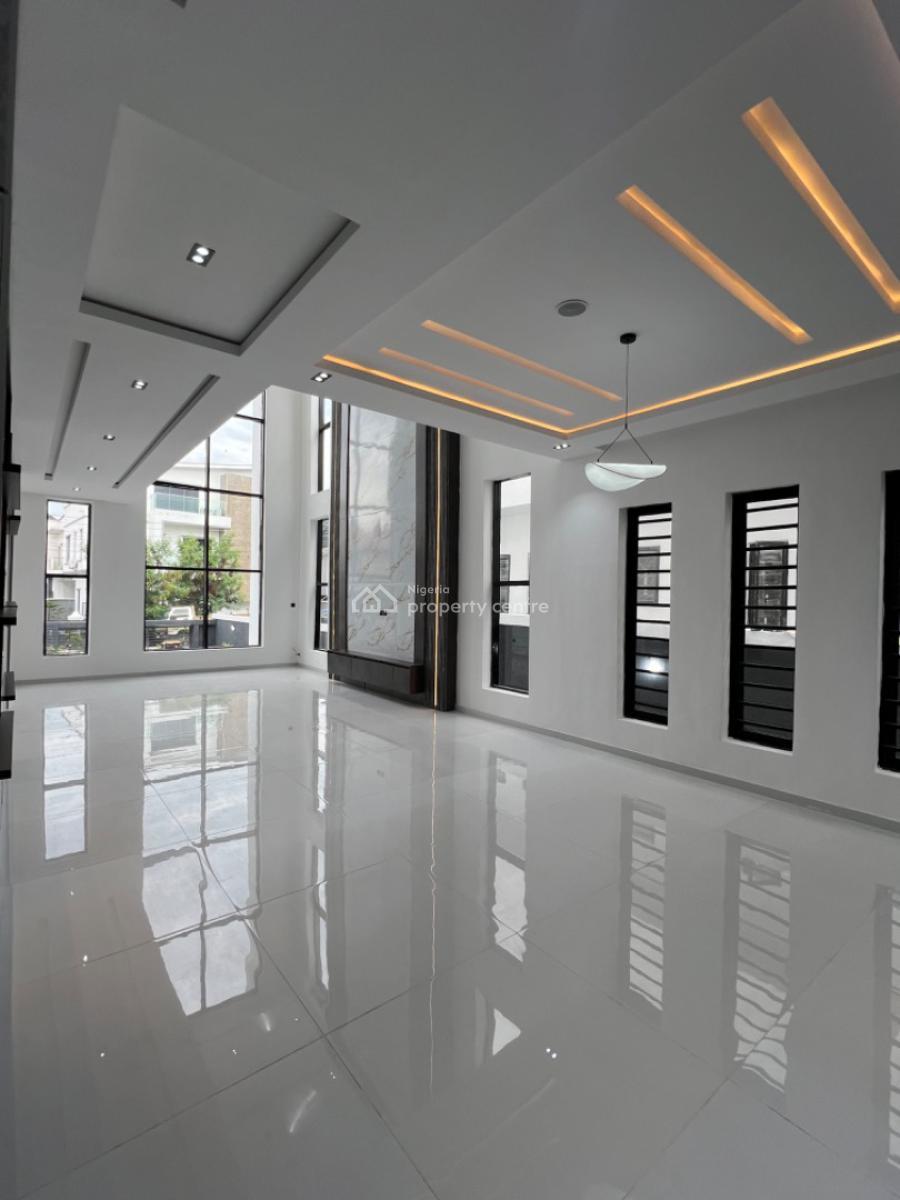 5 bedroom detached duplex for sale