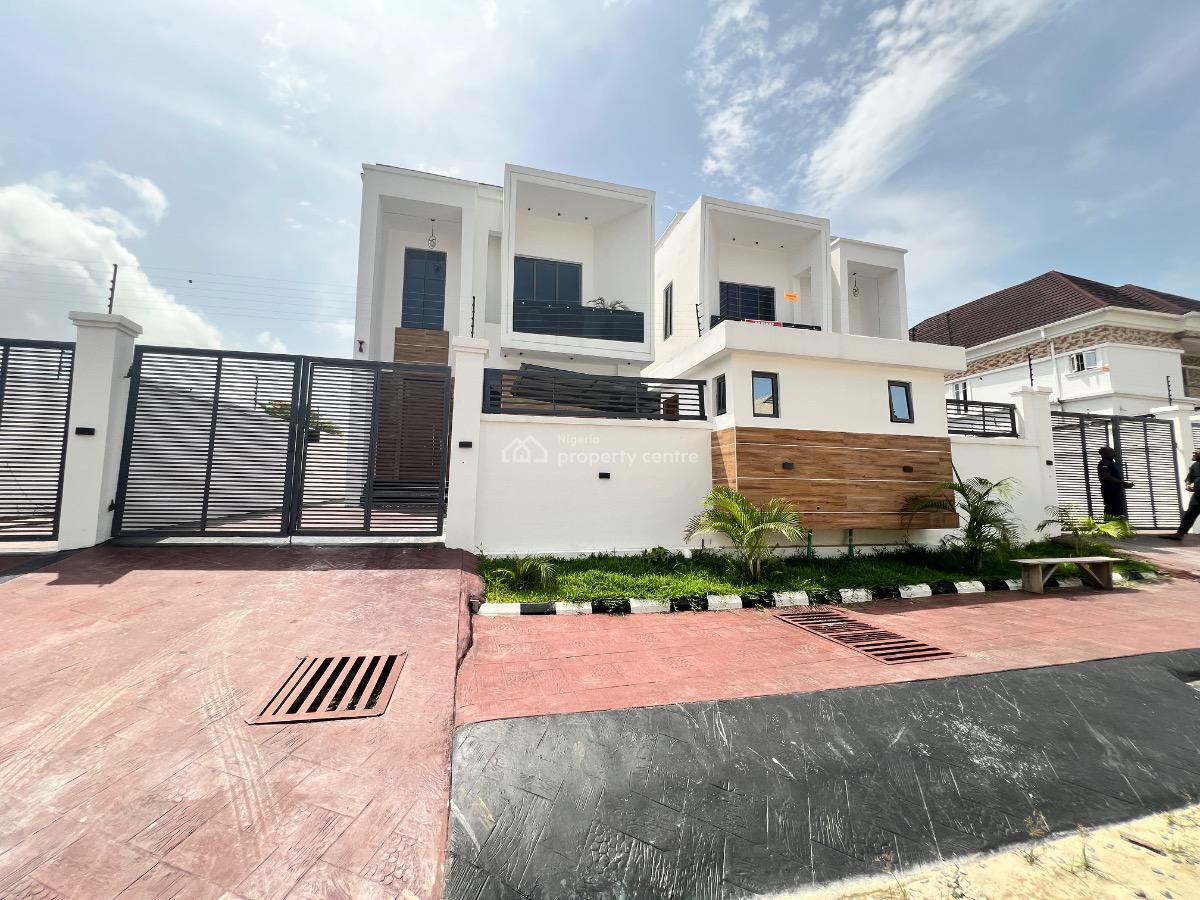 5 bedroom detached duplex for sale