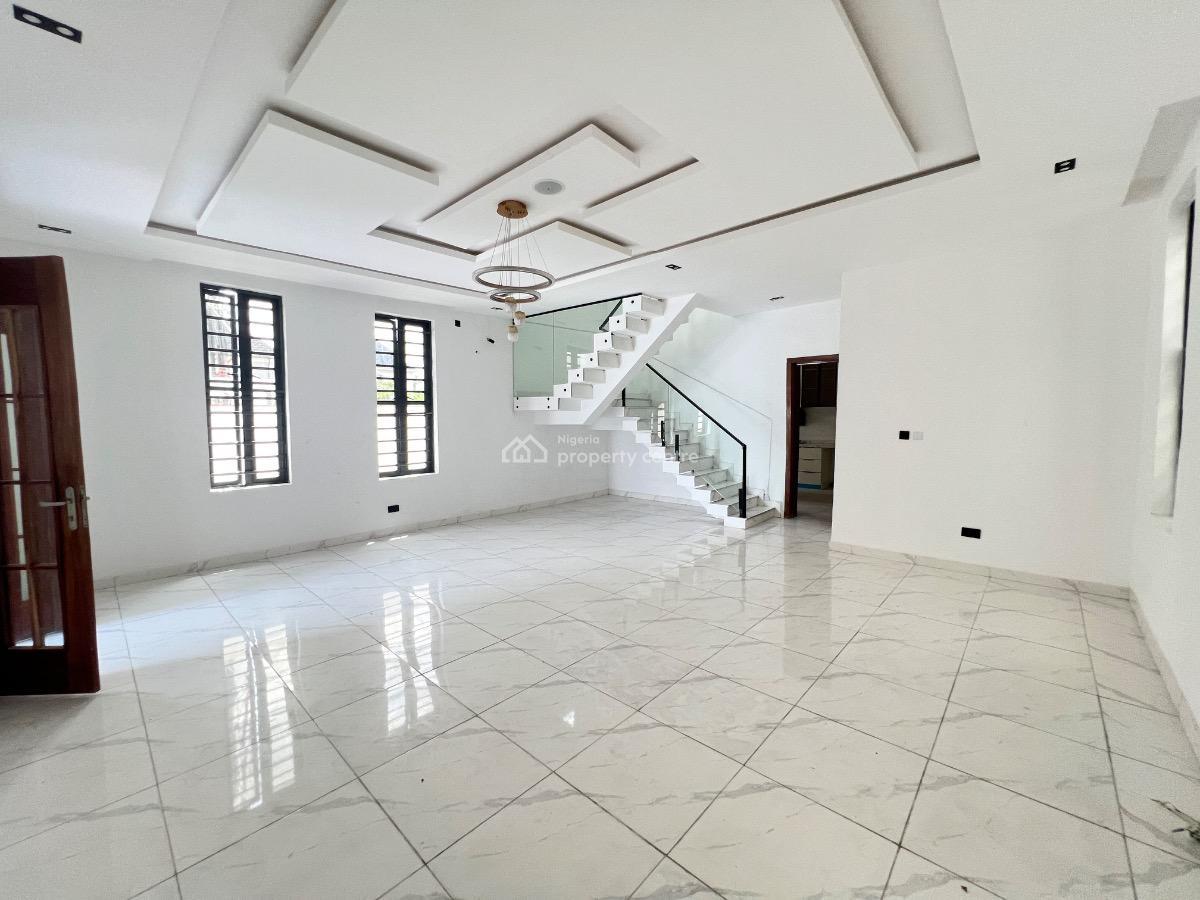 5 bedroom detached duplex for sale