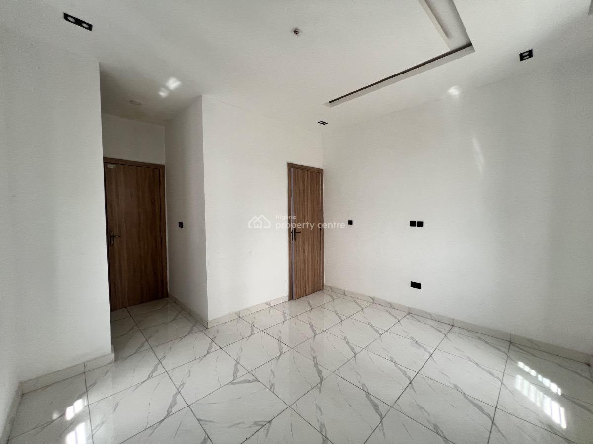 5 bedroom detached duplex for sale