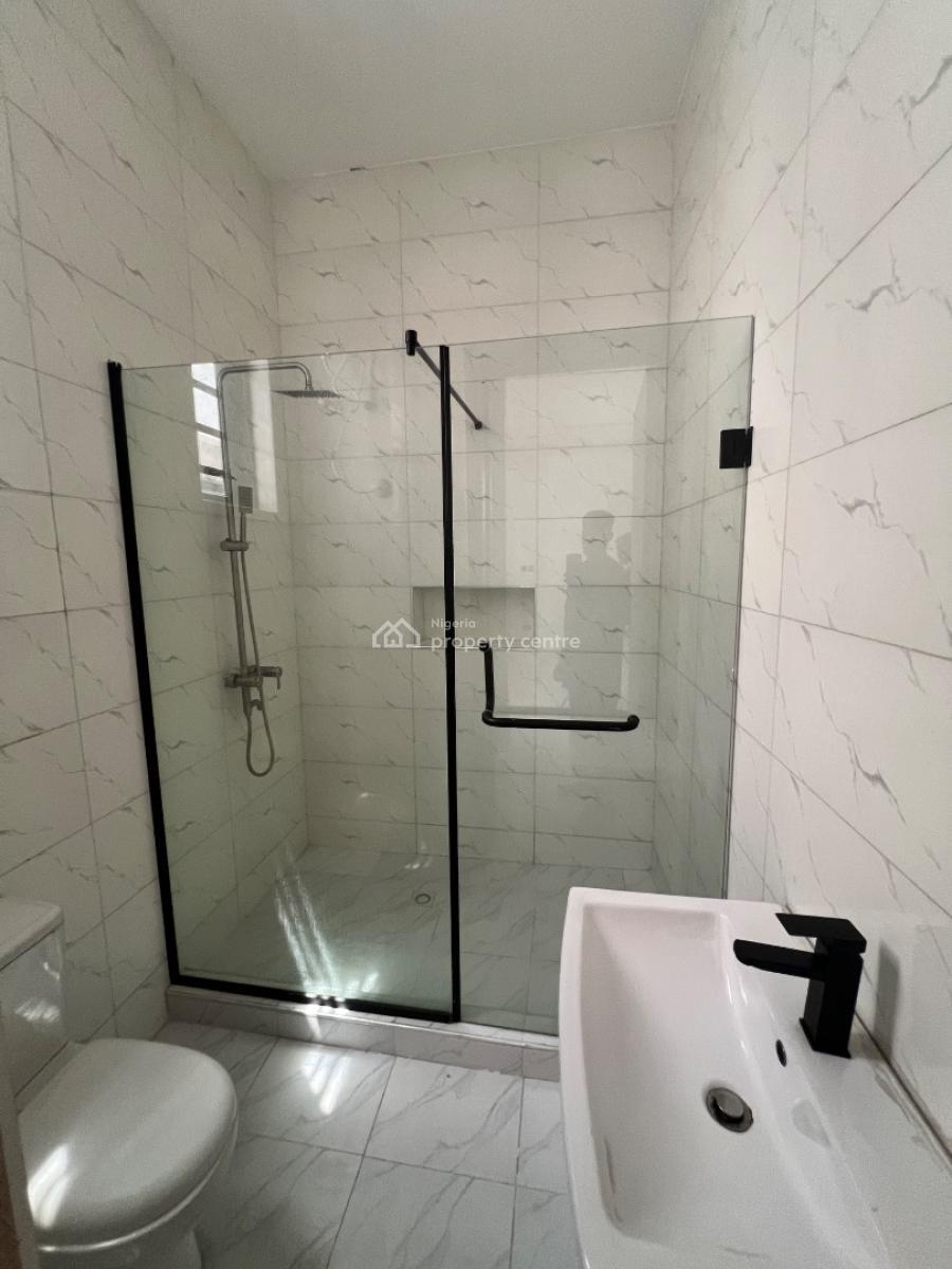 5 bedroom detached duplex for sale