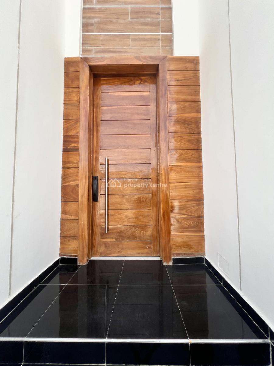 5 bedroom detached duplex for sale
