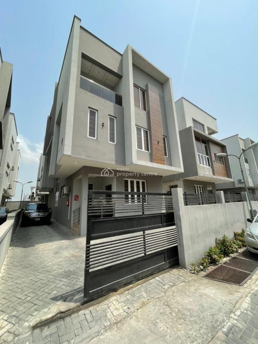 5 bedroom detached duplex for sale