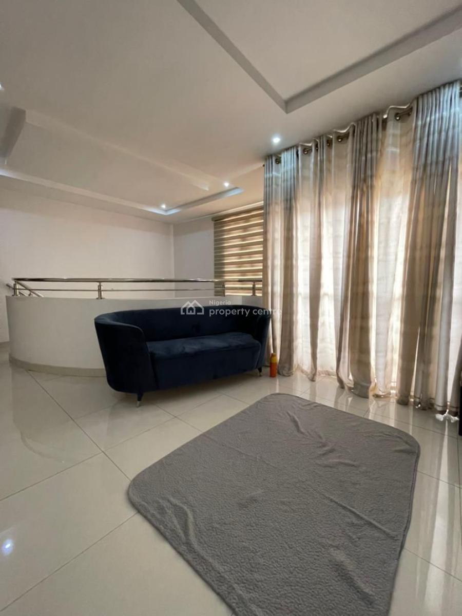 5 bedroom detached duplex for sale