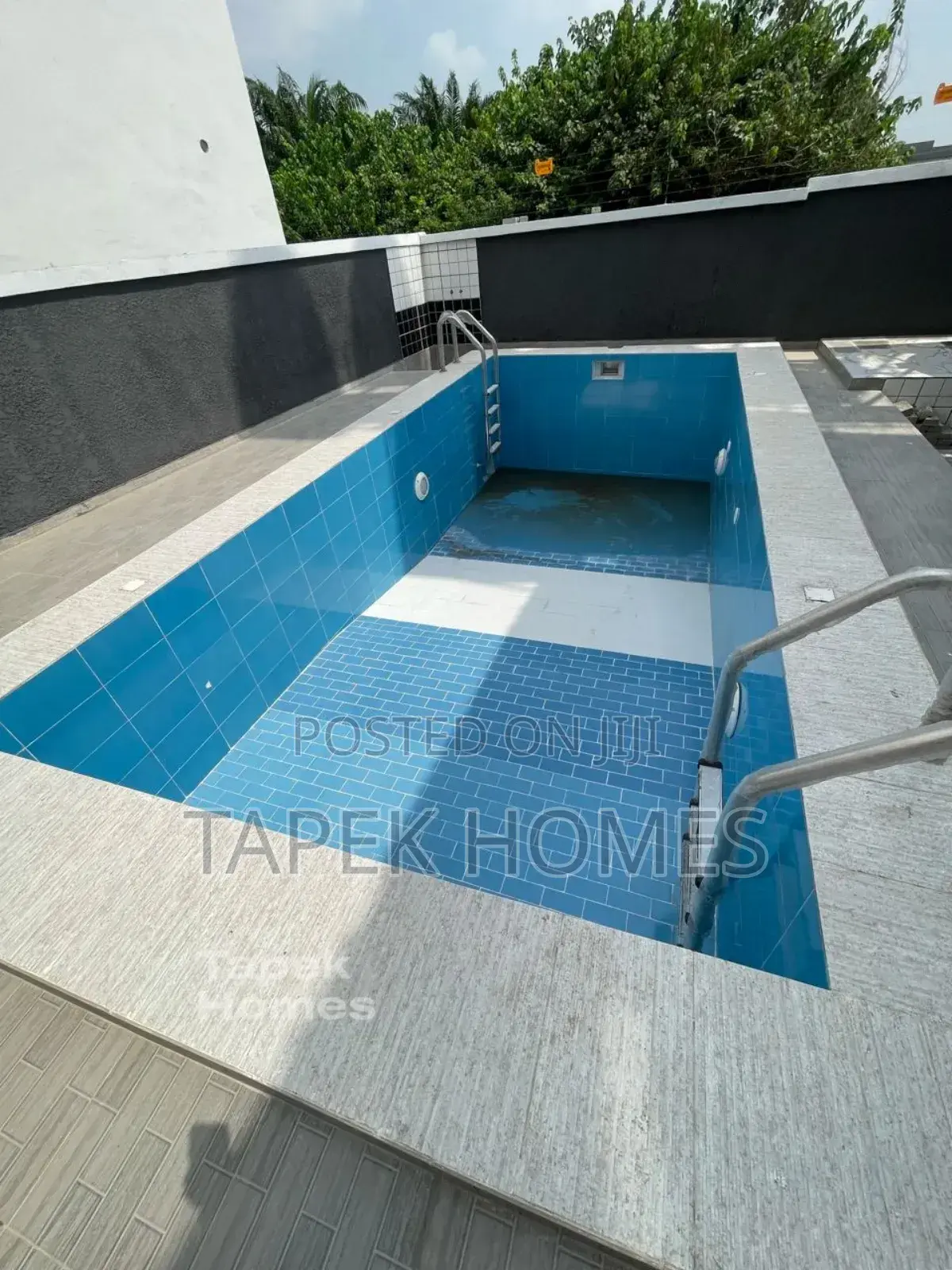 Newly Built 5bdrm House in Lekki for sale