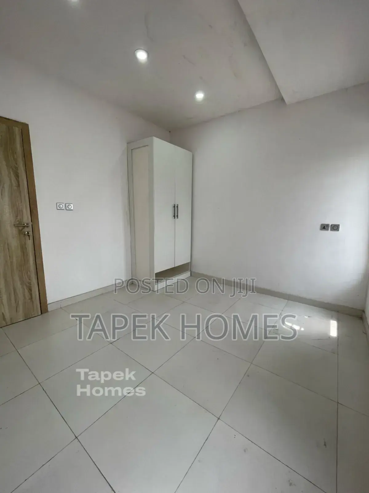 Newly Built 5bdrm House in Lekki for sale