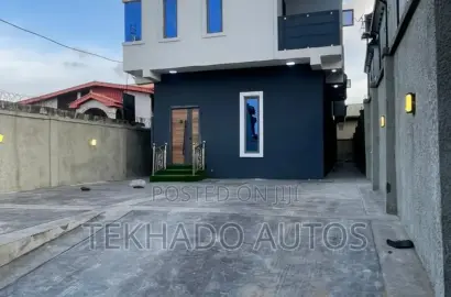 5bdrm Duplex in Alimosho for sale