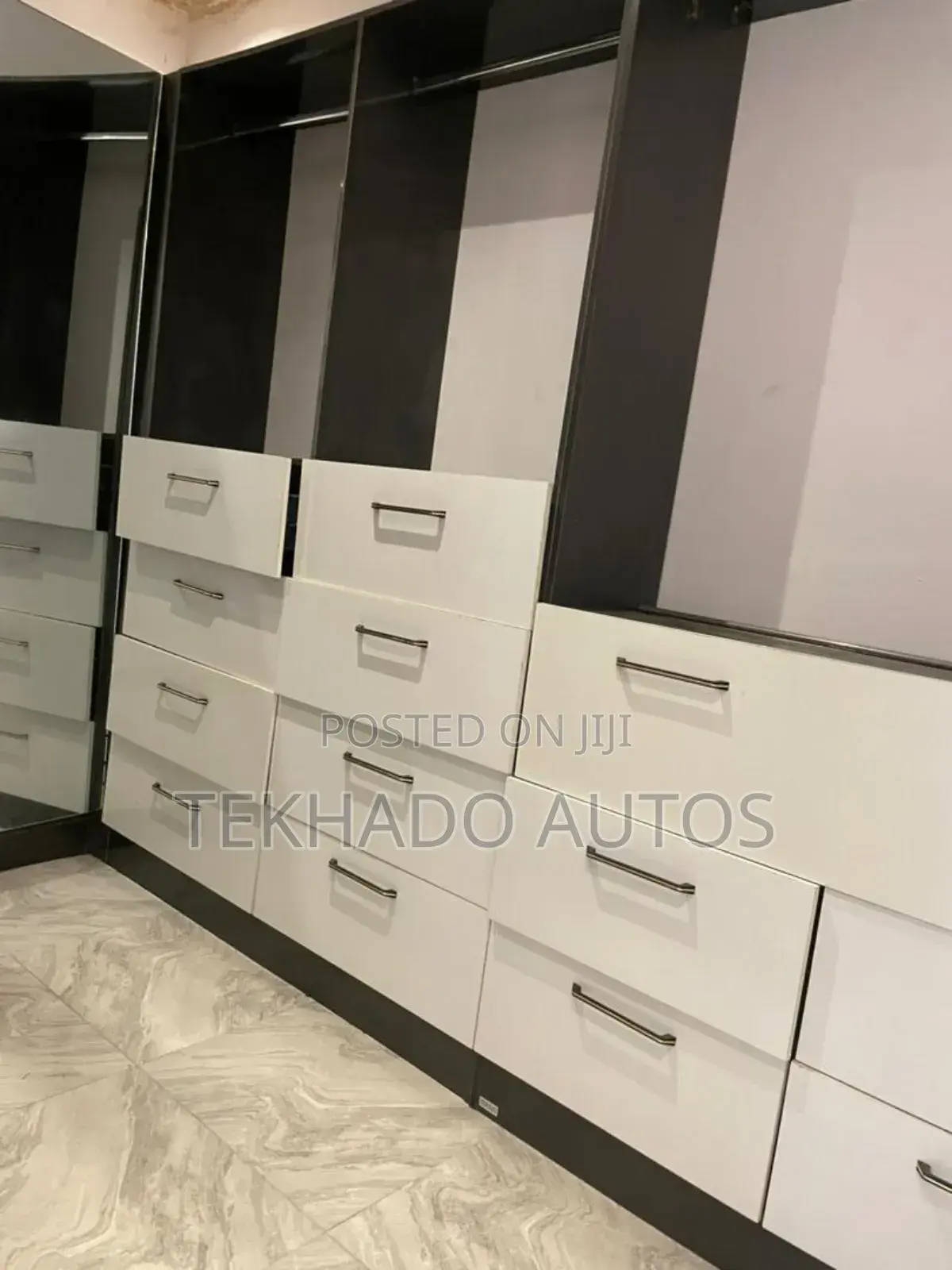 5bdrm Duplex in Alimosho for sale