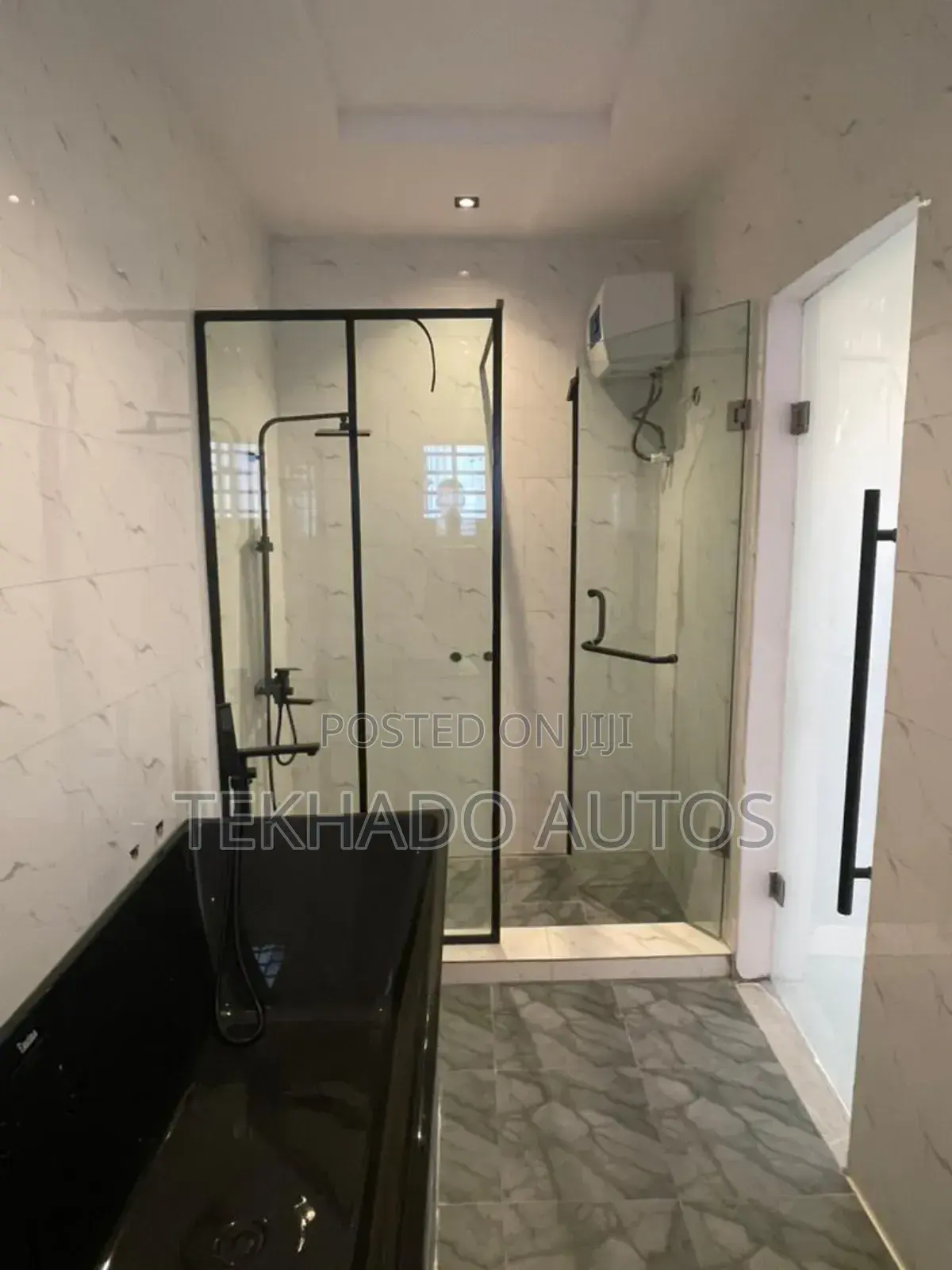 5bdrm Duplex in Alimosho for sale