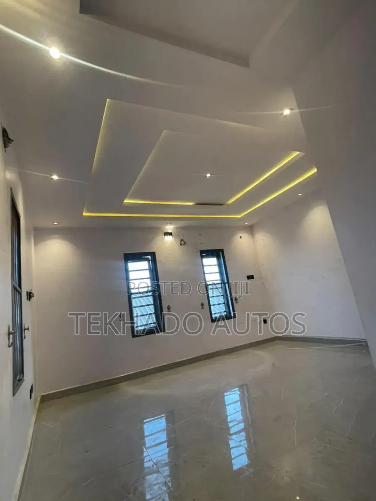5bdrm Duplex in Alimosho for sale