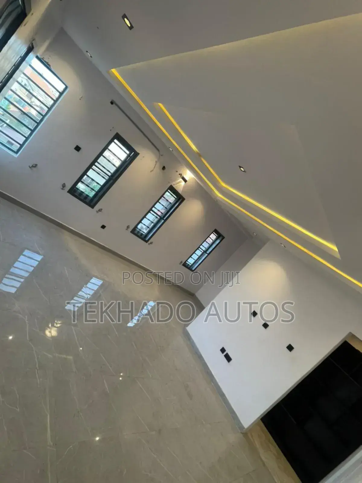 5bdrm Duplex in Alimosho for sale