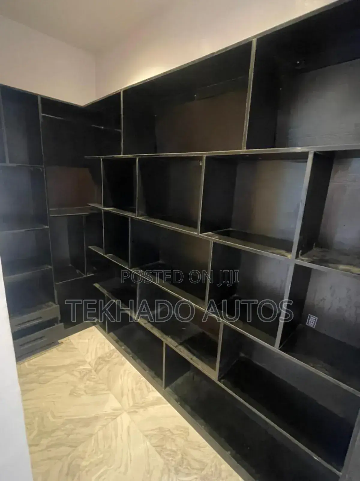 5bdrm Duplex in Alimosho for sale