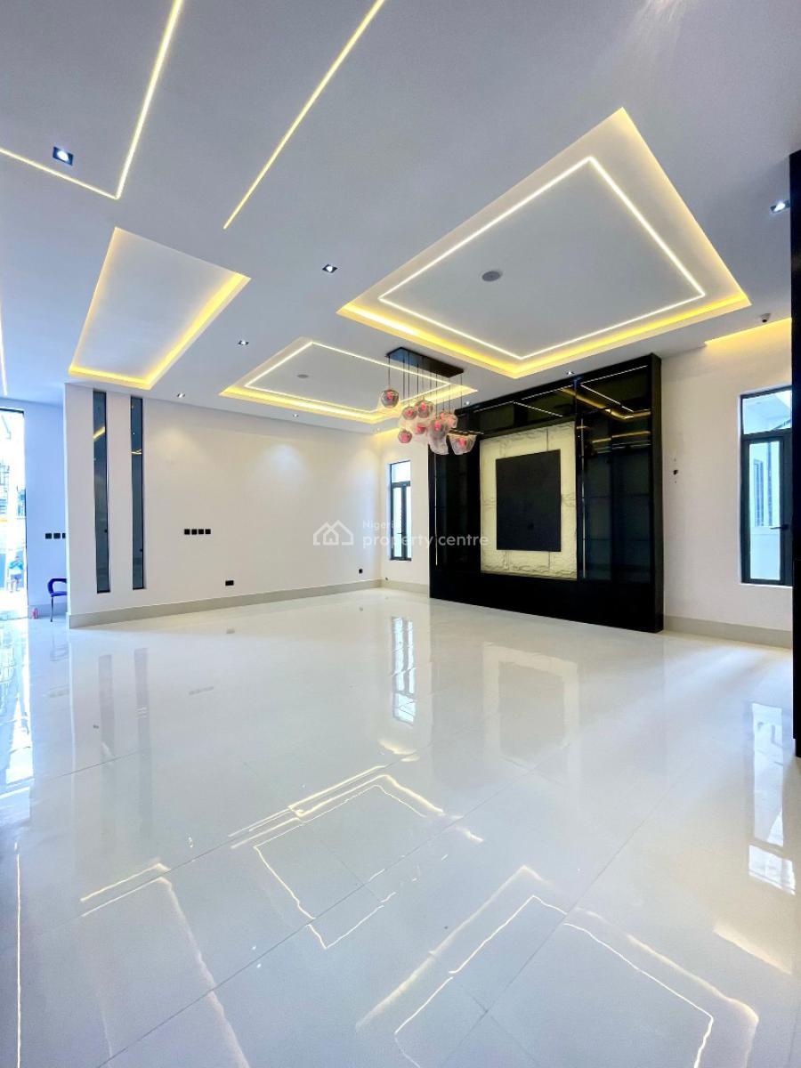5 Bedroom Detached Duplex With Gym Room, Swimming Pool And Bq