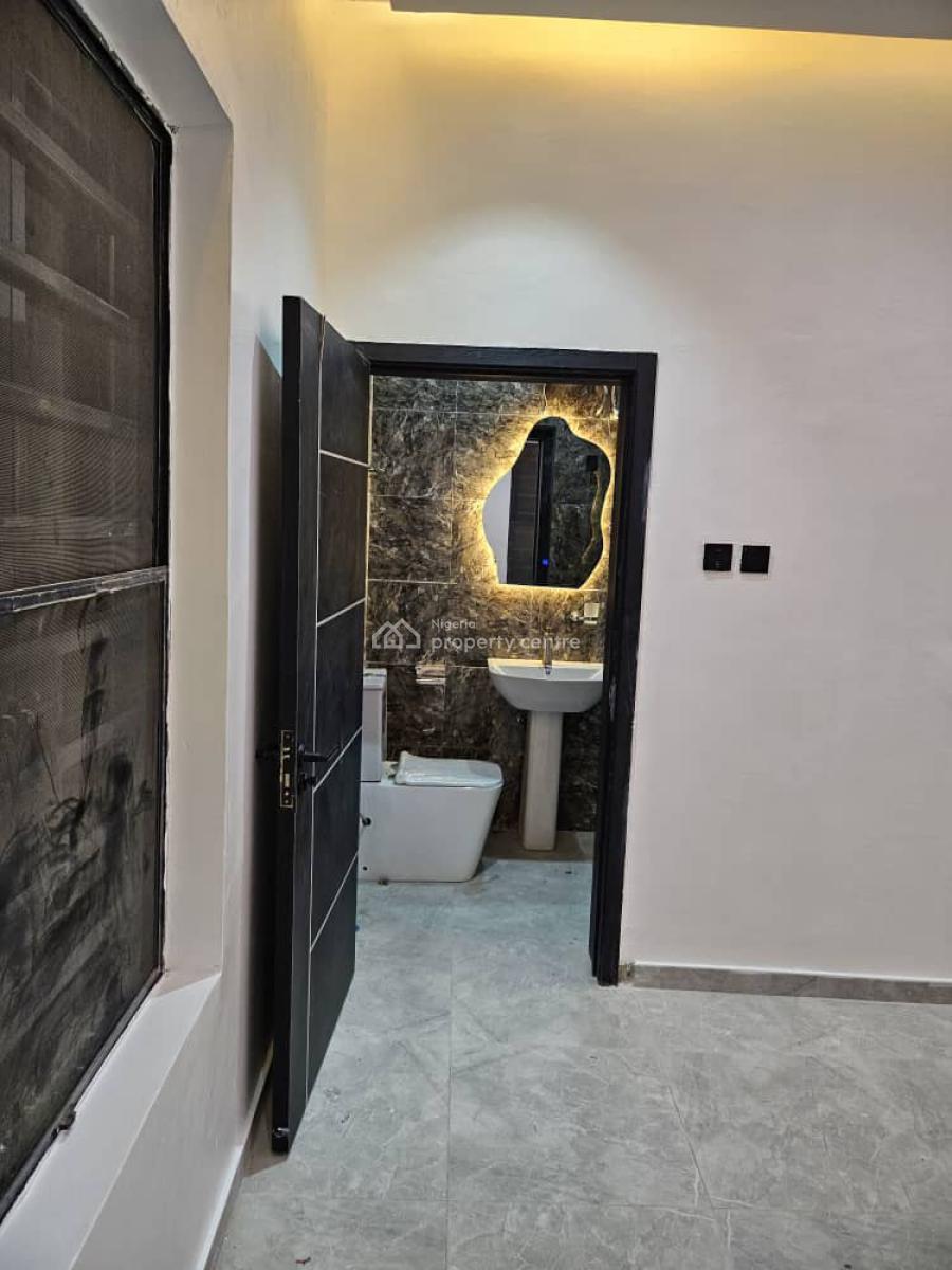 Smart Luxury 4 Bedroom Detached Duplex With Pool