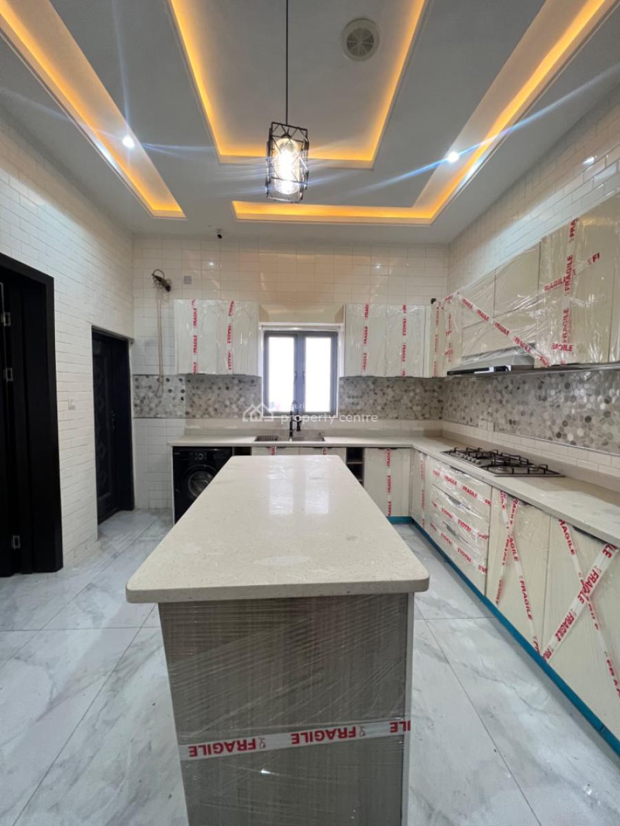 5 bedroom detached duplex for sale