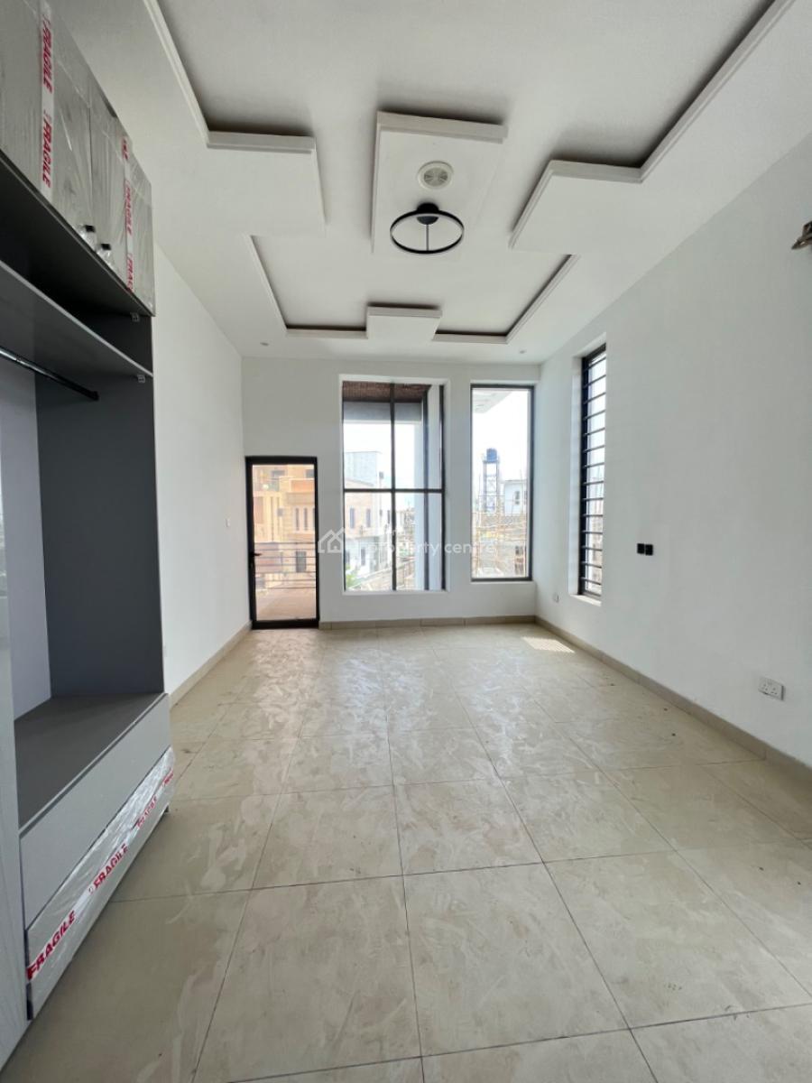 5 bedroom detached duplex for sale