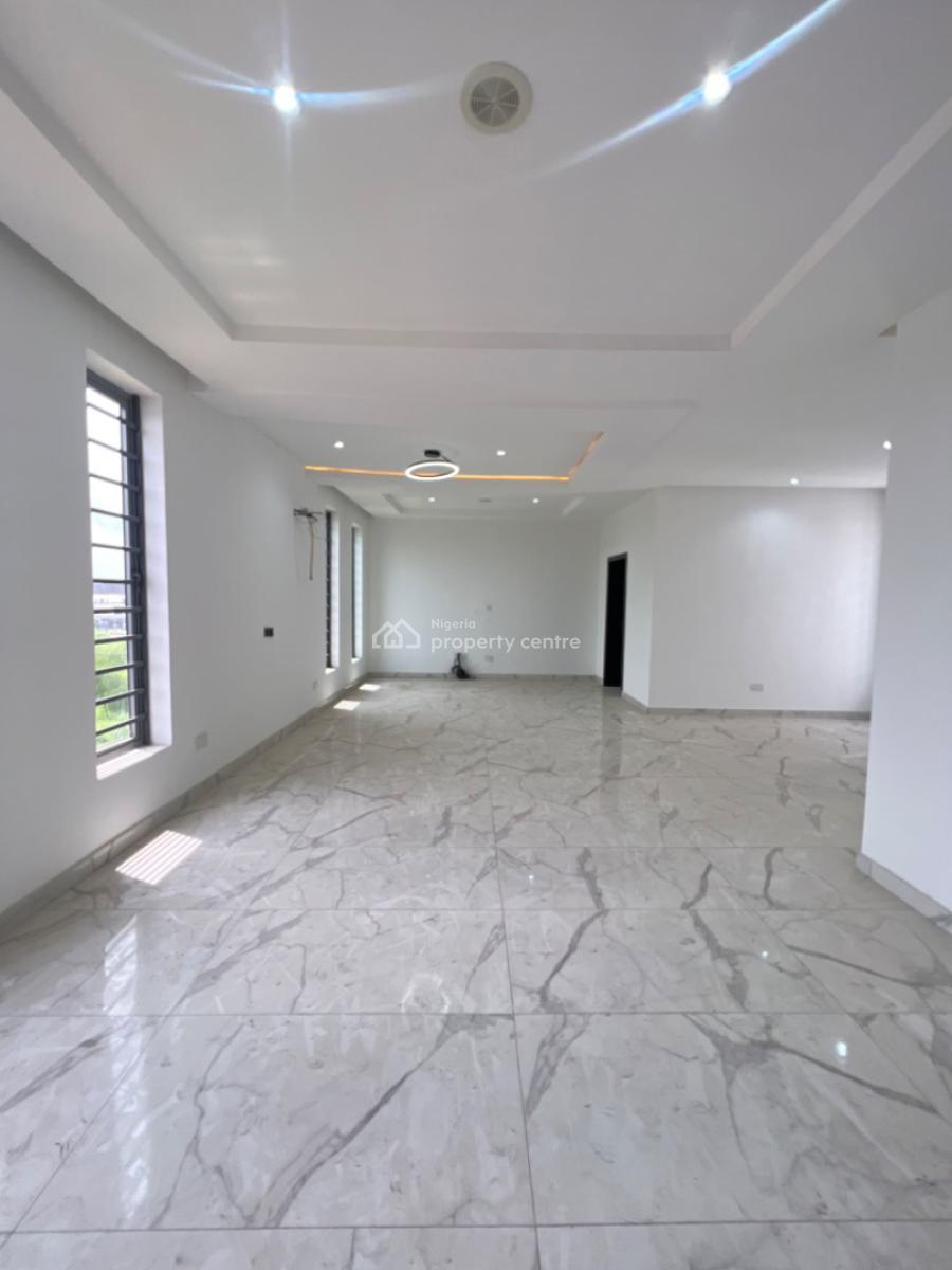 5 bedroom detached duplex for sale