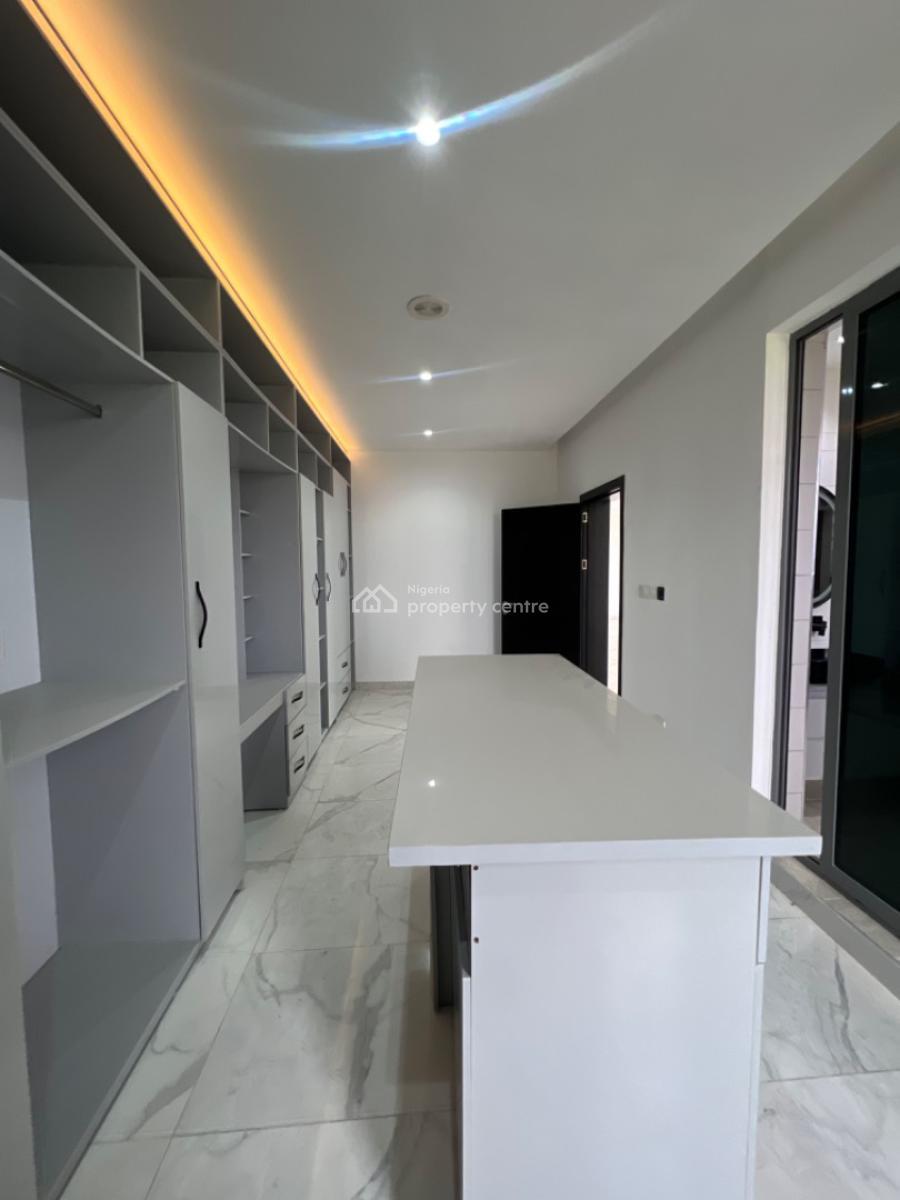 5 bedroom detached duplex for sale