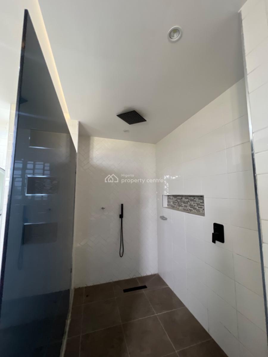 5 bedroom detached duplex for sale