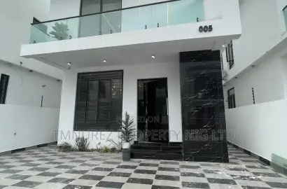 4bdrm Duplex in Royal Pine, Chevron for sale