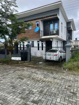 Well Maintained 3 Bedroom Semidetached Duplex In A Call To Access Estate