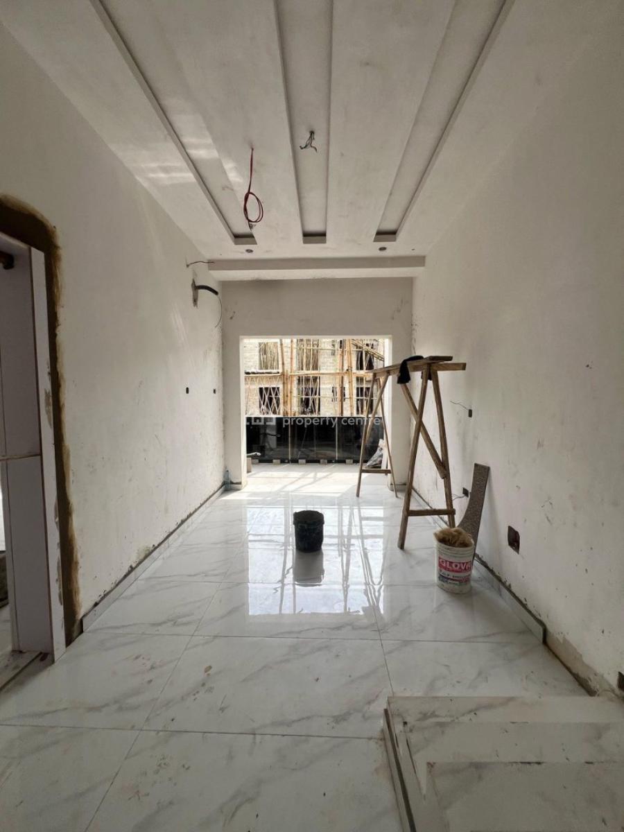 4 bedroom semi-detached duplex for sale