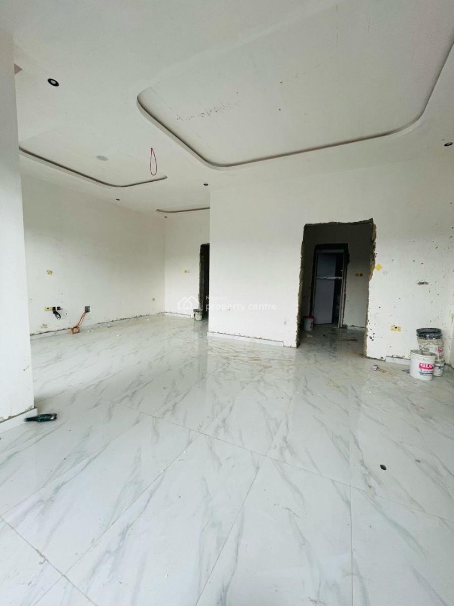 4 bedroom semi-detached duplex for sale
