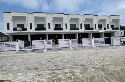 4 bedroom terraced duplex for sale