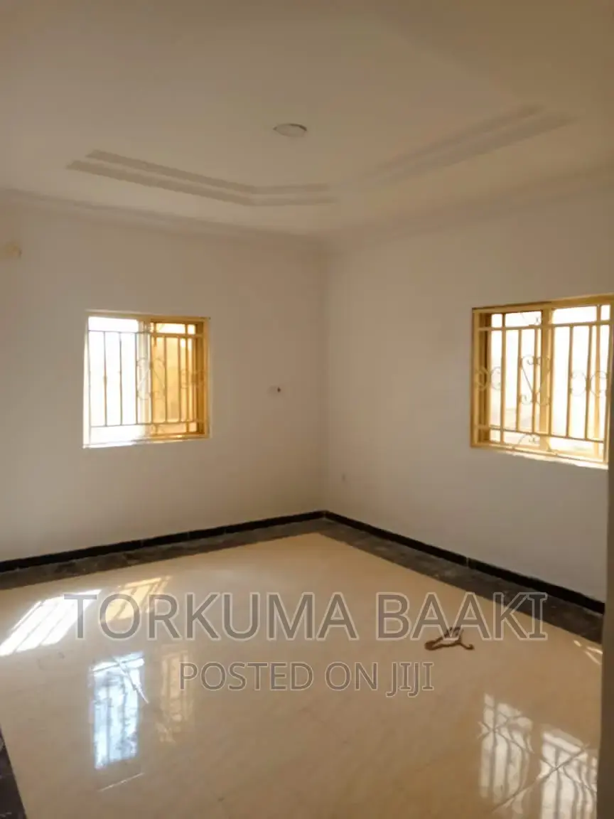 2bdrm Block of Flats in Gwarinpa for rent