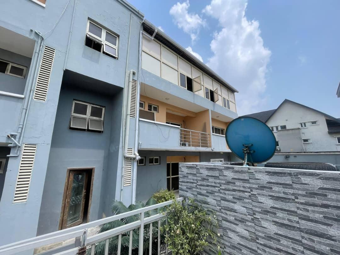 For Sale at Lekki Right, Lagos*  Fully tenanted & residential property of 6 units of 3 bedroom flats, plus 2 units of 1 bedroom mini flat on land measuring 1230sqm