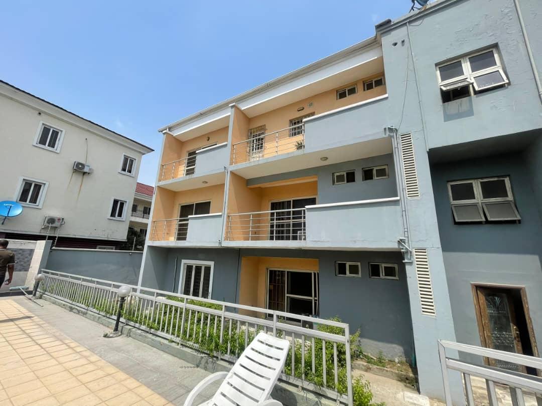 For Sale at Lekki Right, Lagos*  Fully tenanted & residential property of 6 units of 3 bedroom flats, plus 2 units of 1 bedroom mini flat on land measuring 1230sqm