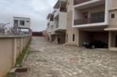 For sale: 5units Of 4bedroom Terrace Duplex + Bq & 1unit Of 3bedroom Terrace Duplex With Bq Guzape Abuja Phase 1  ₦ 1,800,000,000