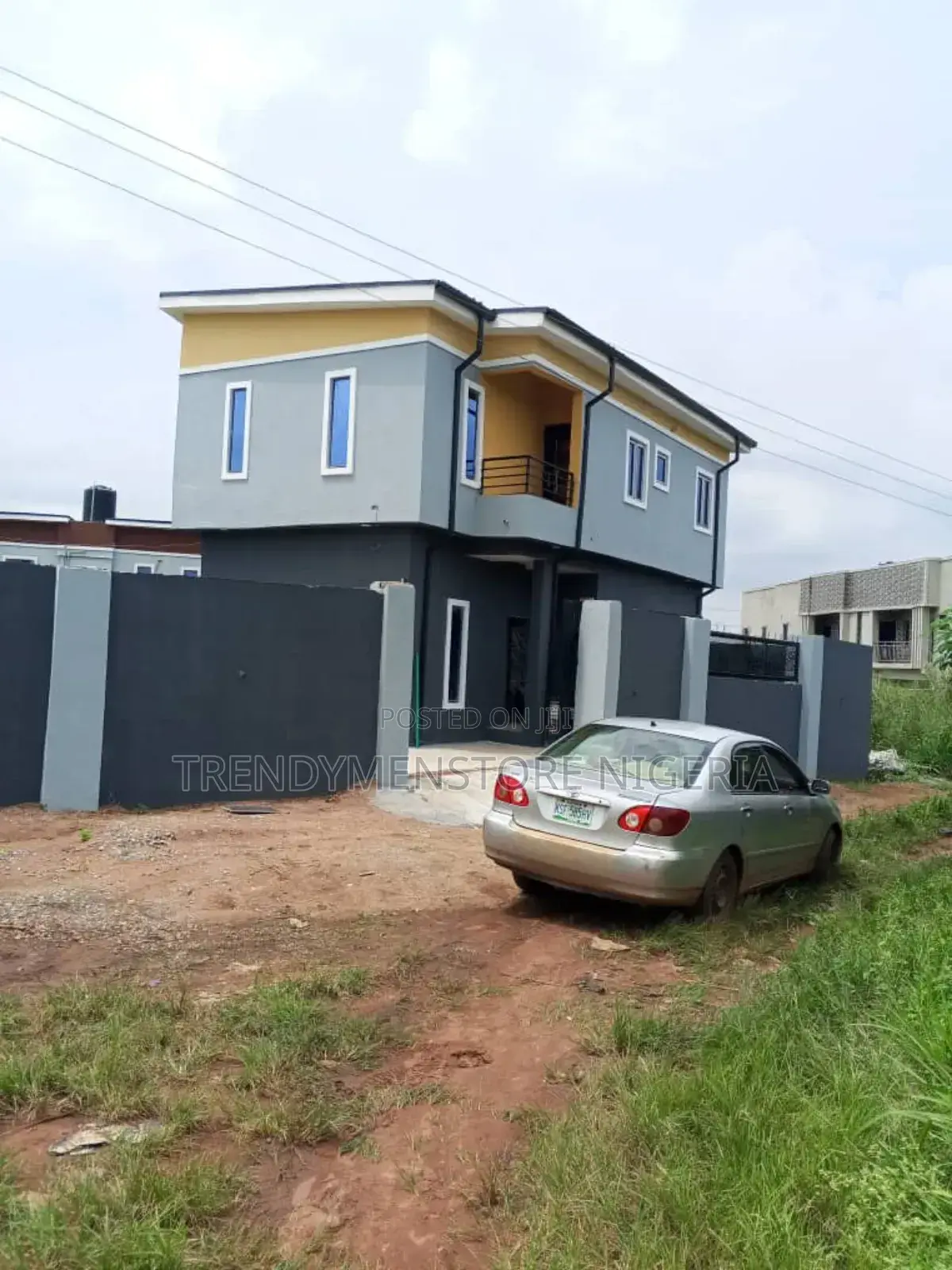 4bdrm Duplex in Laderin Housing, Abeokuta South for Sale